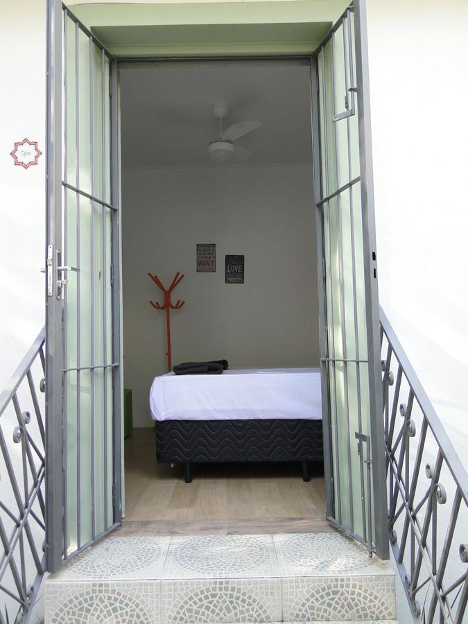 Jardins Village Hostel - Unidade Pinheiros サンパウロ エクステリア 写真